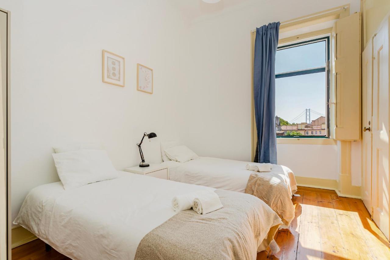 4Br Lisbon Apartament - Excellent Location - New Mattresses! Bagian luar foto
