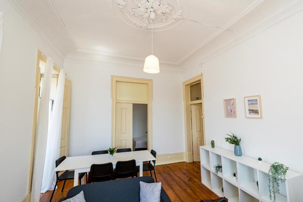 4Br Lisbon Apartament - Excellent Location - New Mattresses! Bagian luar foto