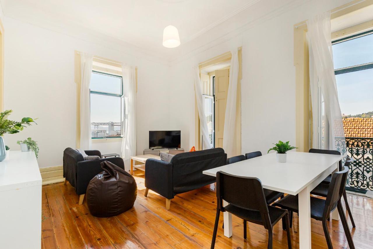 4Br Lisbon Apartament - Excellent Location - New Mattresses! Bagian luar foto
